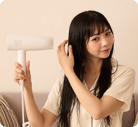 ドライヤーで乾かす